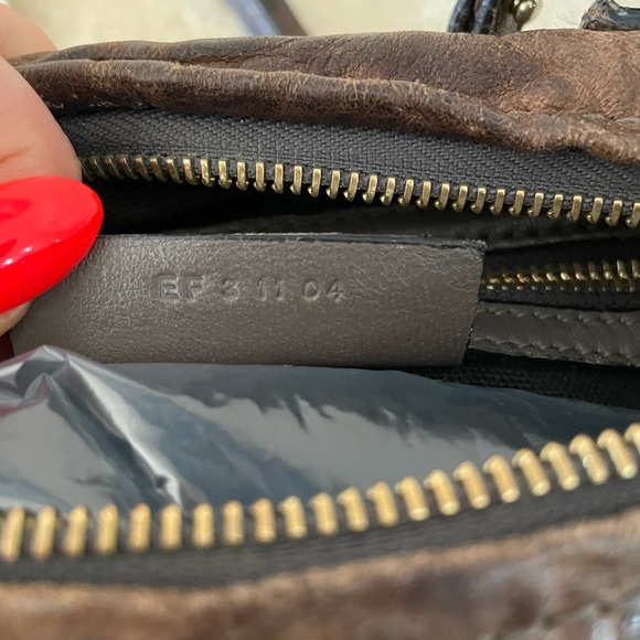 Authentic Givenchy Pandora Pepe Leather Small Bag - Picture 3 of 4